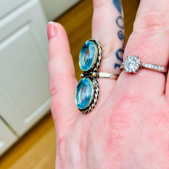 New ⭐️.925 Sterling Silver Aqua Stone Ring - Picture 3 of 6